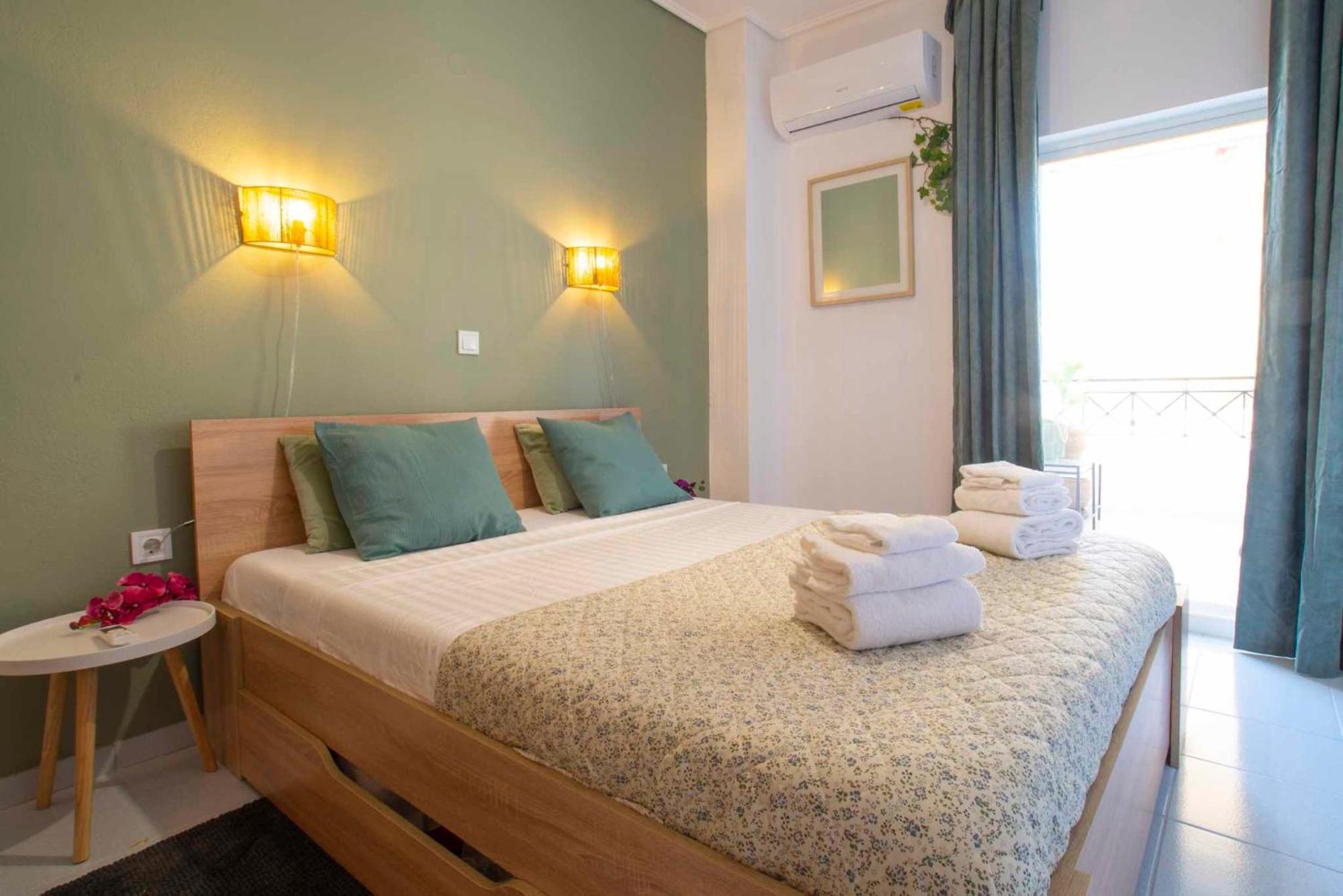 Top Floor Apartment In คัลกิดา ภายนอก รูปภาพ